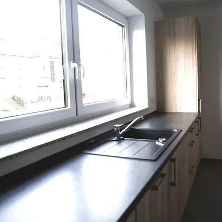 Holiday home Beautiful 4br House With Jacuzzi *